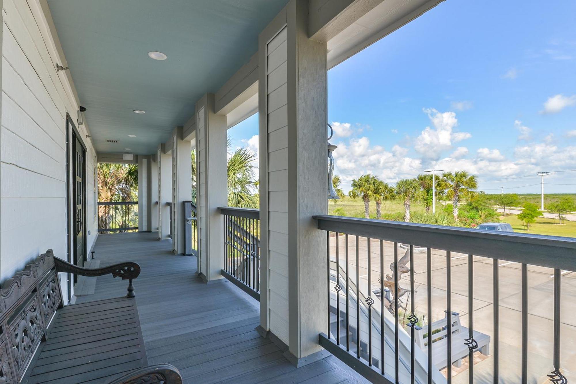 Harborwalk Lodge Hitchcock Екстериор снимка